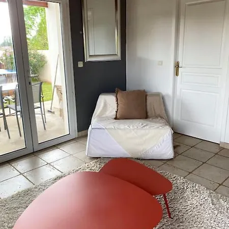 Jolie Petite Maison Renovee Piscine