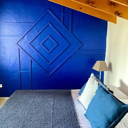Дом отдыха Jolie Petite Maison Renovee Piscine