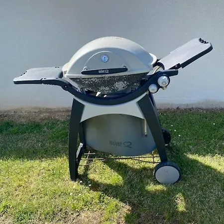 Jolie Petite Maison Renovee Piscine